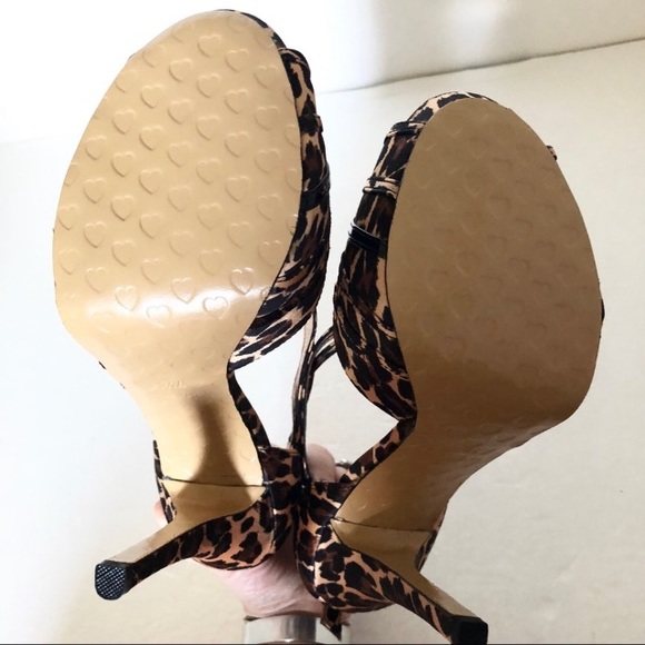 Betsey Johnson leopard heel size 7.5 - Picture 5 of 6